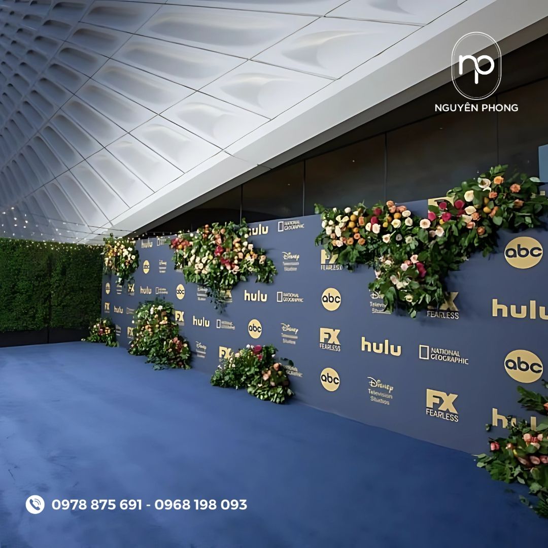 Backdrop là gì? Tất tần tật về phông nền sự kiện